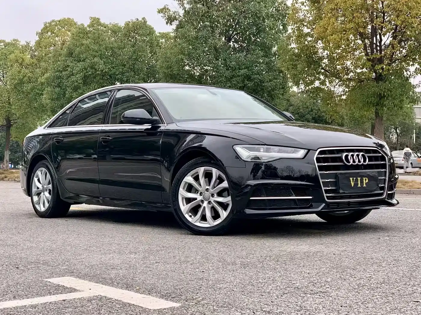 Audi A6L 2018 30th Anniversary 35 TFSI Fashion фото 3