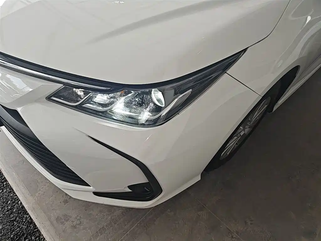 Toyota Corolla 2021 1.2T S-CVT Pioneer Edition фото 24