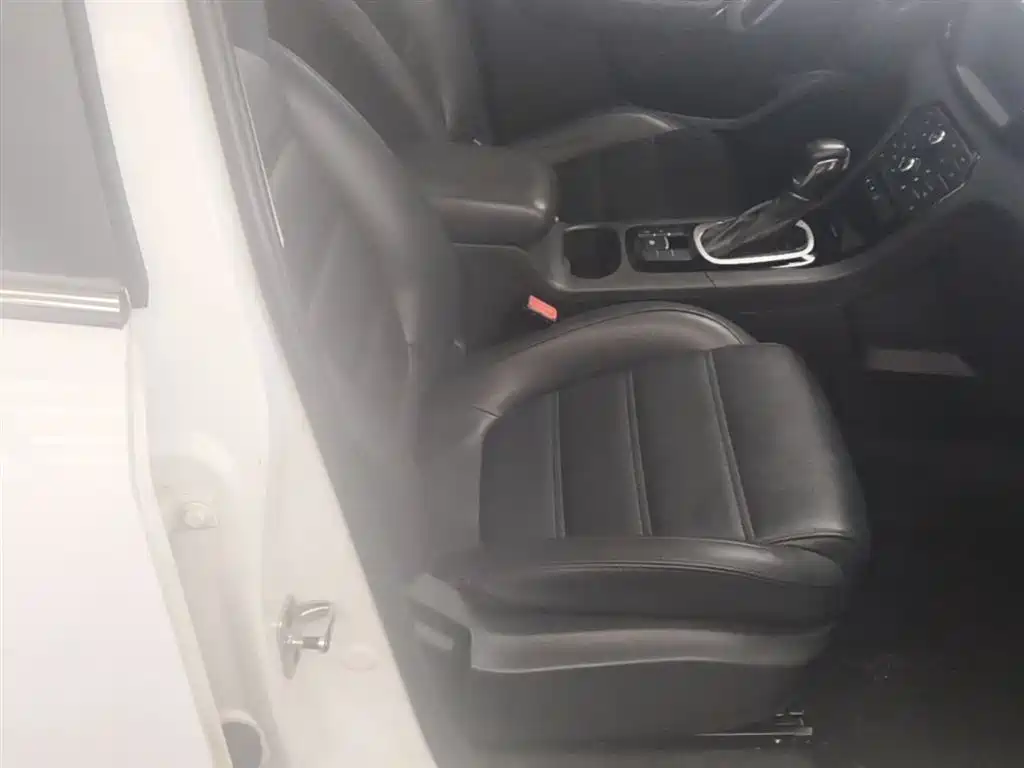MG Roewe RX5 2016 2016 1.5TGI TST Luxury Edition