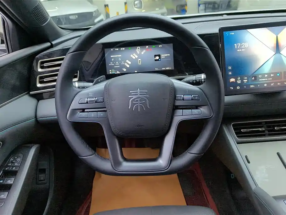 BYD Qin L 2025 DM-i Smart Drive Edition 80KM Leading фото 15