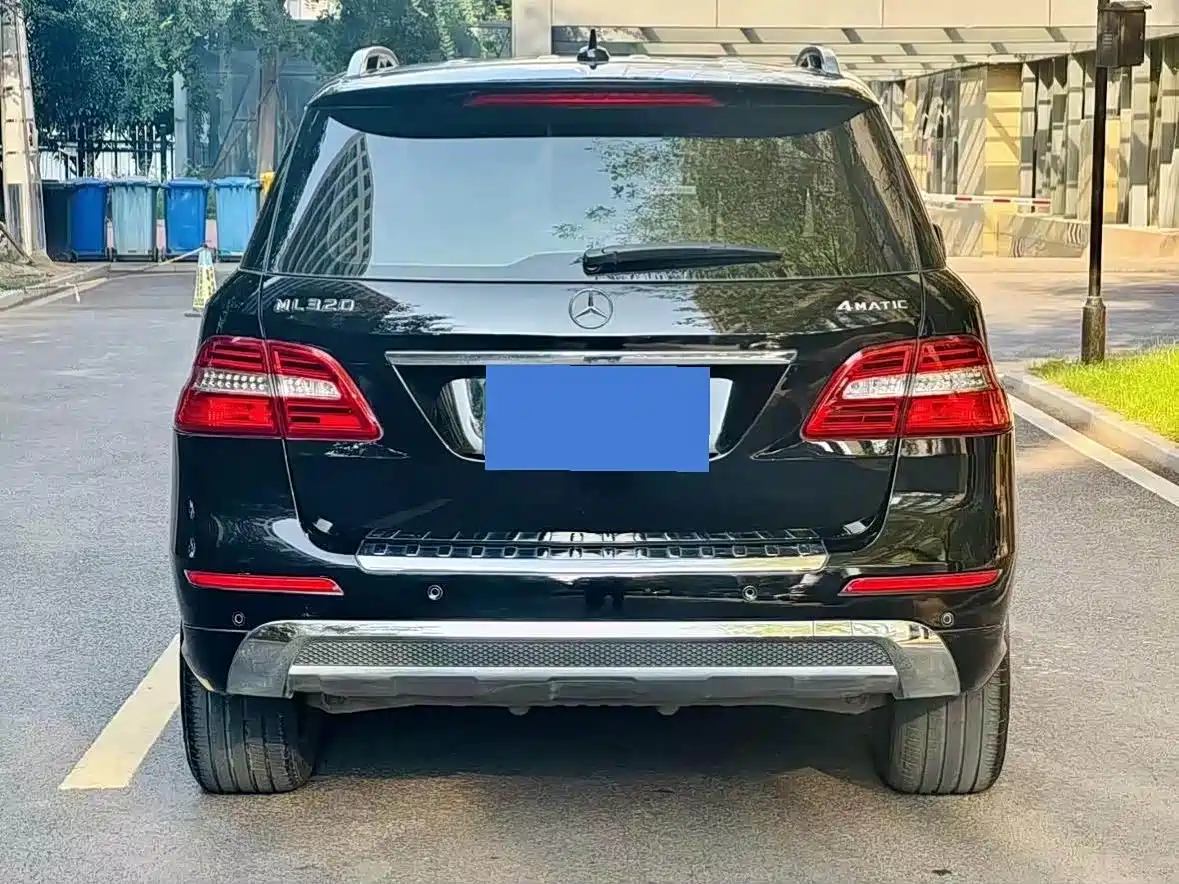 Mercedes-Benz M-Class 2015 ML 320 4MATIC фото 3