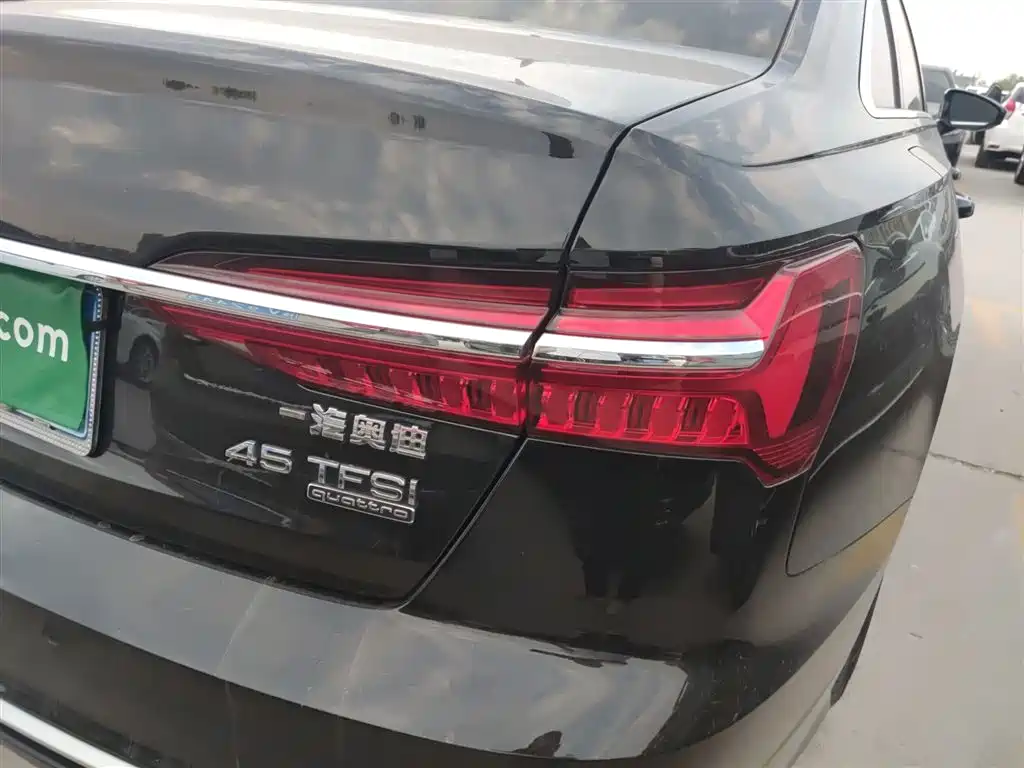 Audi A6L 2023 45 TFSI quattro Premium Dynamic фото 24