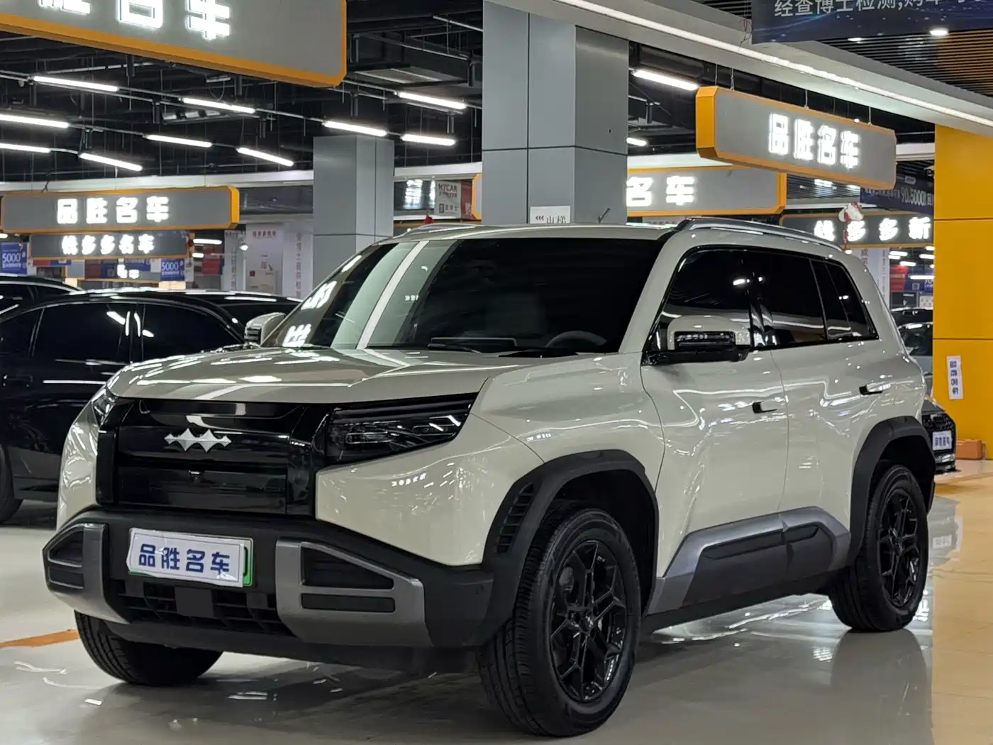 Fang Cheng Bao Titanium 3 2025 — пригон из Китая