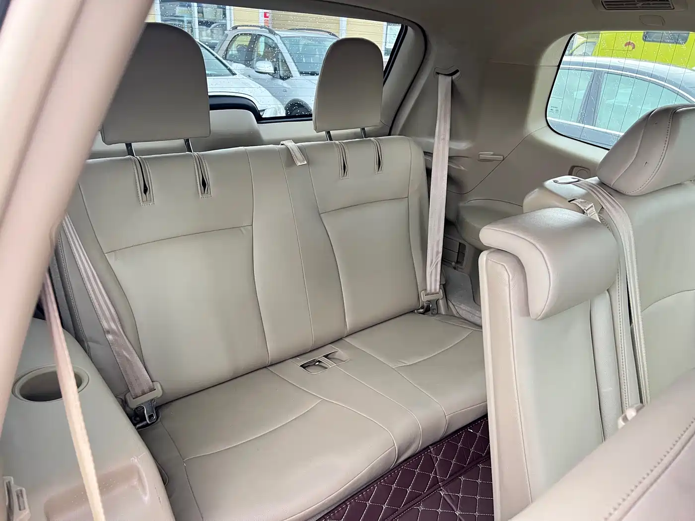 Toyota Highlander 2012 2.7L 2WD 7-Seater Luxury Edition фото 21