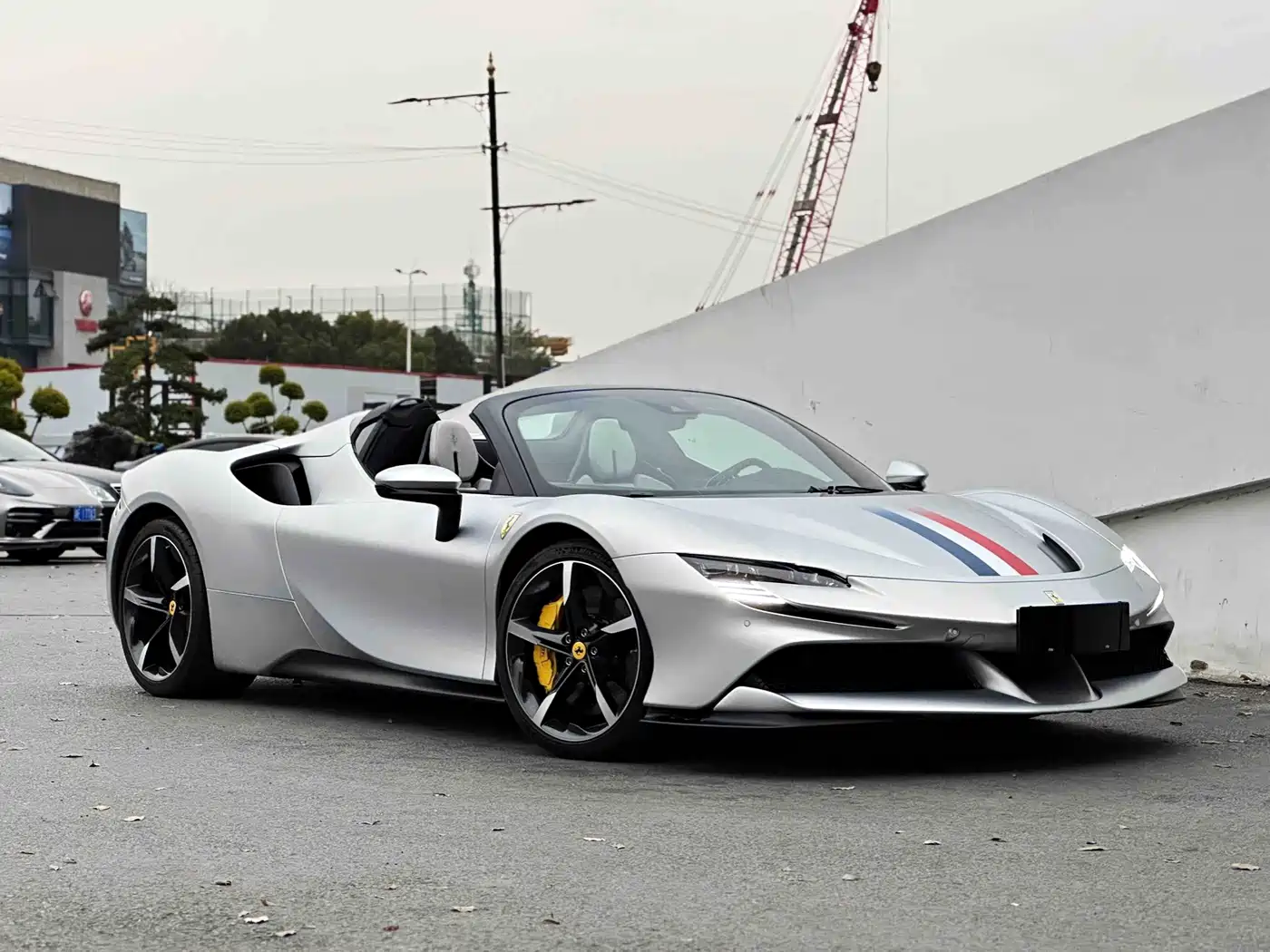 Ferrari SF90 2024 2021 3.9T V8 Spider
