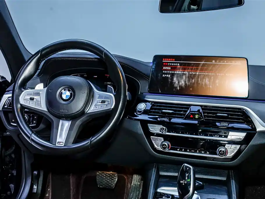 BMW 5 Series 2022 Model Second Facelift 530Li Leading M Sport Package фото 29