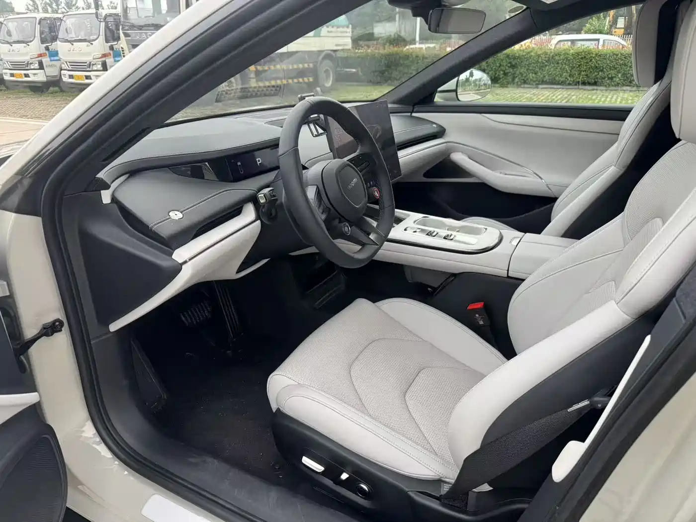 Xiaomi Auto Xiaomi SU7 2024 RWD Standard Founder's Edition фото 10
