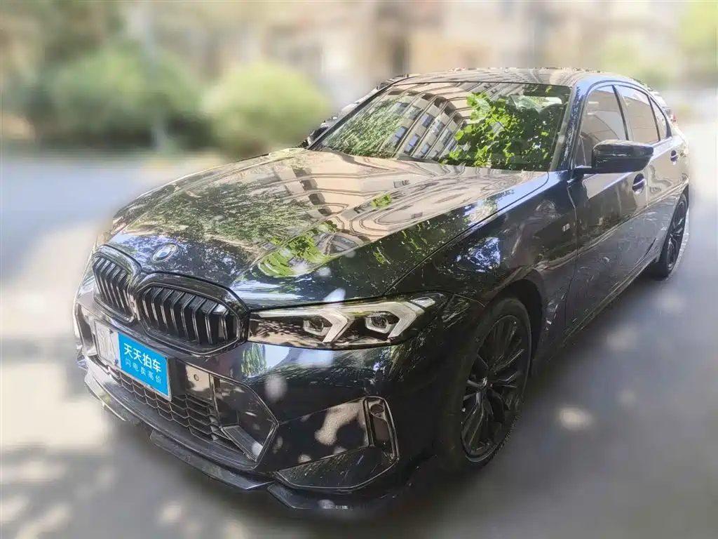 BMW 3 Series 2023 325Li M Sport Black Night Package