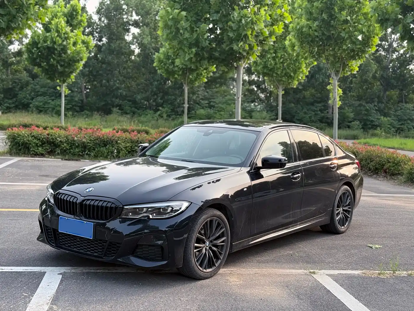 BMW 3 Series 2020 325Li M Sport Black Night Package