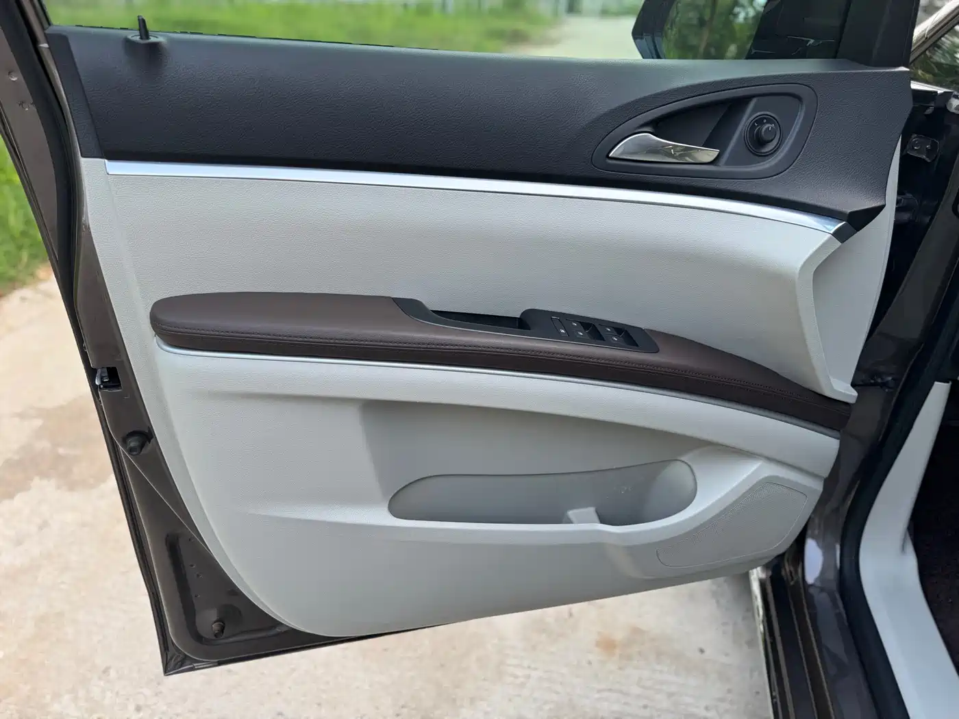 Buick GL8 2023 Model Land Business Class Comfort фото 15
