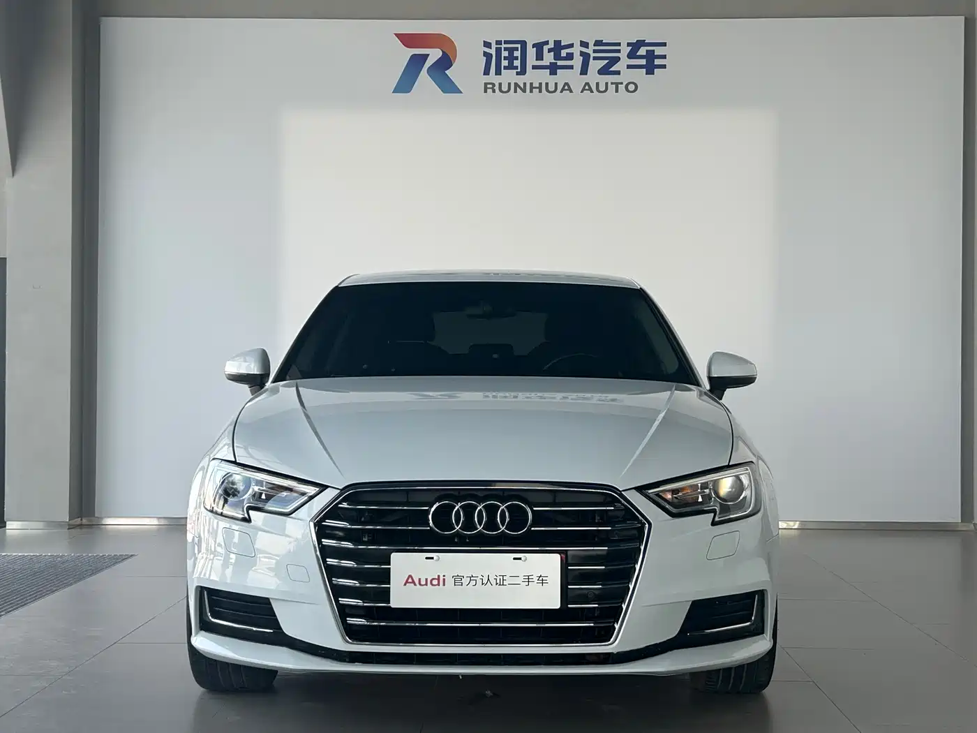 Audi A3 2019 Sportback 35 TFSI Progressive China VI фото 2