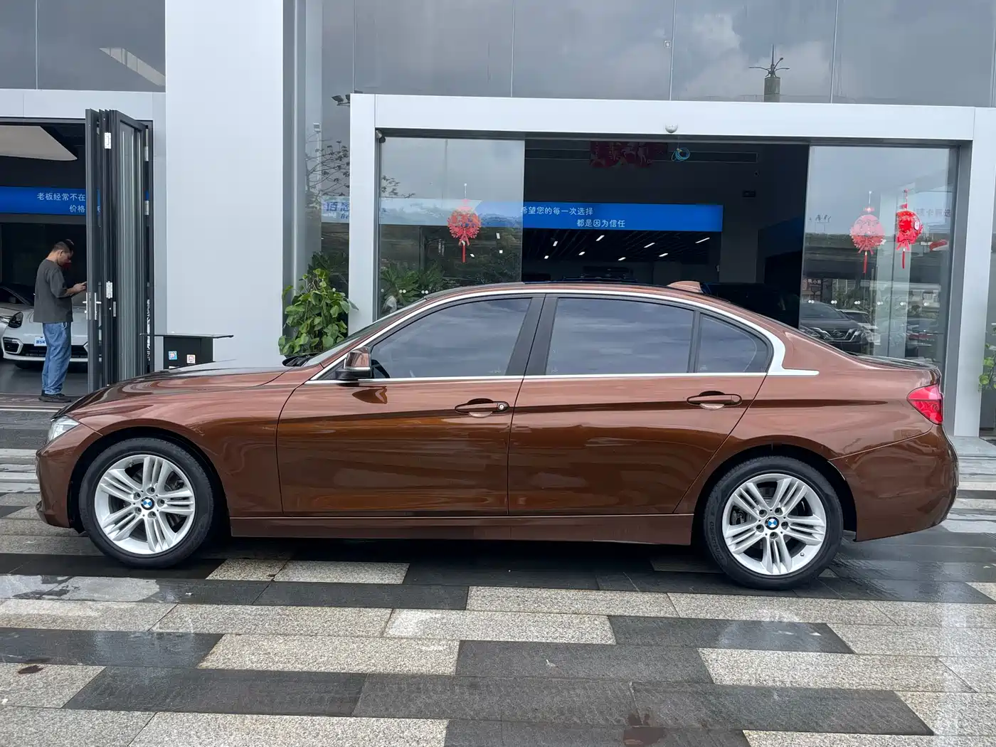 BMW 3 Series 2016 320Li Progressive фото 4