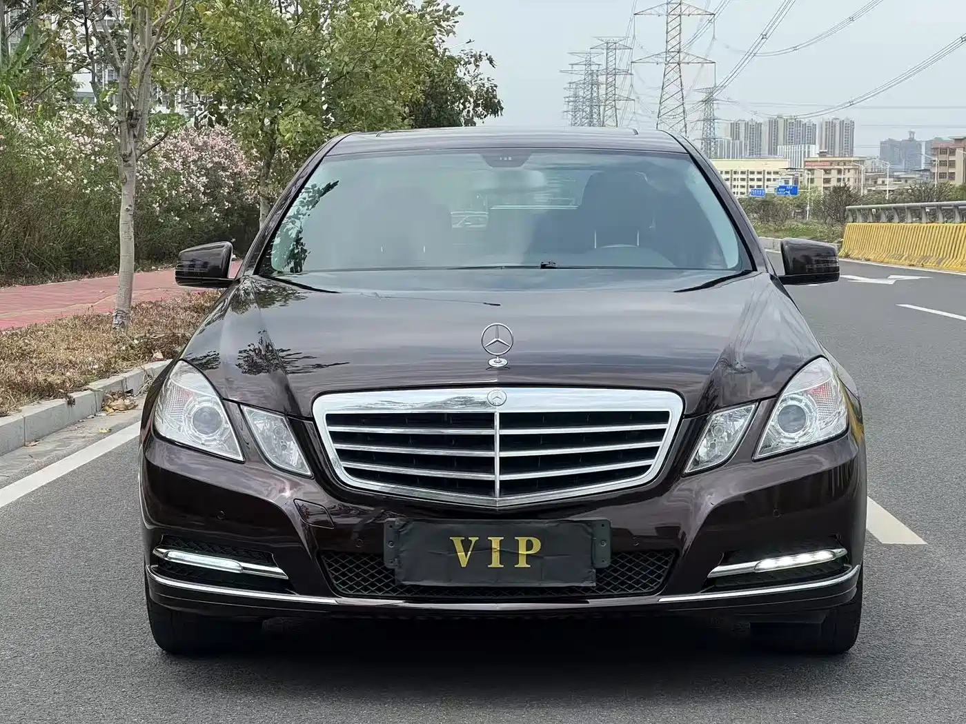 Mercedes-Benz E-Class 2012 E 200 L CGI Elegance фото 2