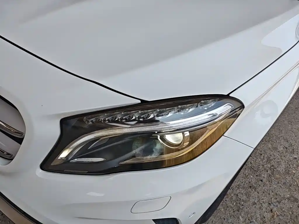Mercedes-Benz GLA 2015 2015 GLA 220 4MATIC Fashion Edition