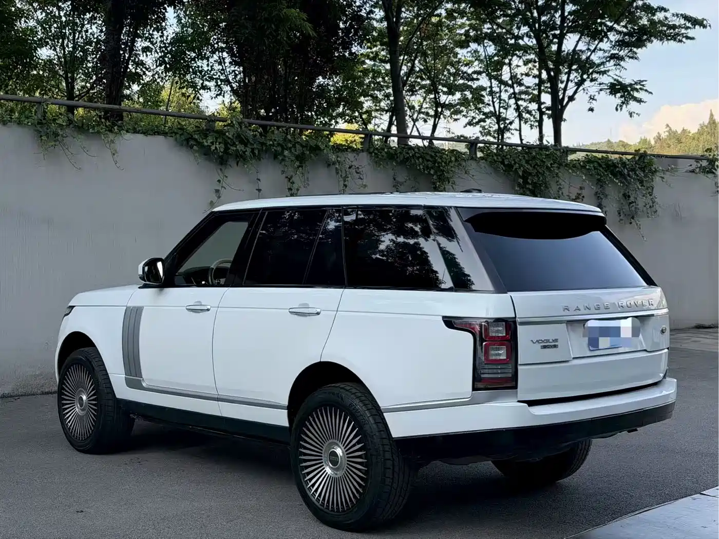 Land Rover Range Rover 2015 3.0 SC V6 Vogue фото 7