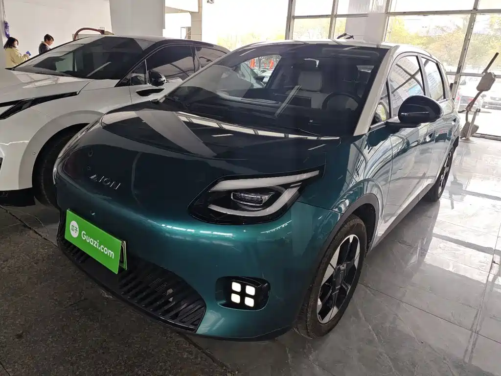 Similar car