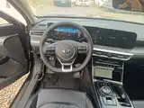 Photo 11 - Kia K5