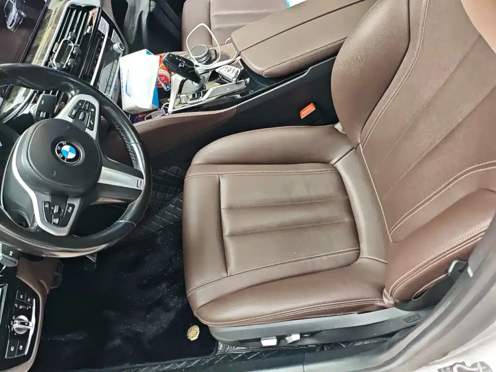 Фото 9 - BMW 5 Series
