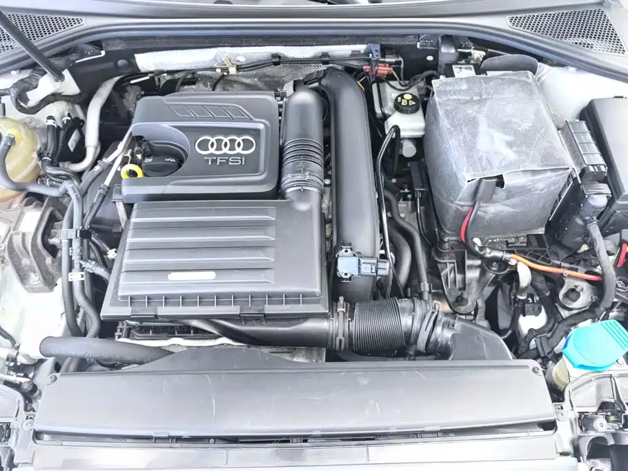 Фото 10 - Audi A3