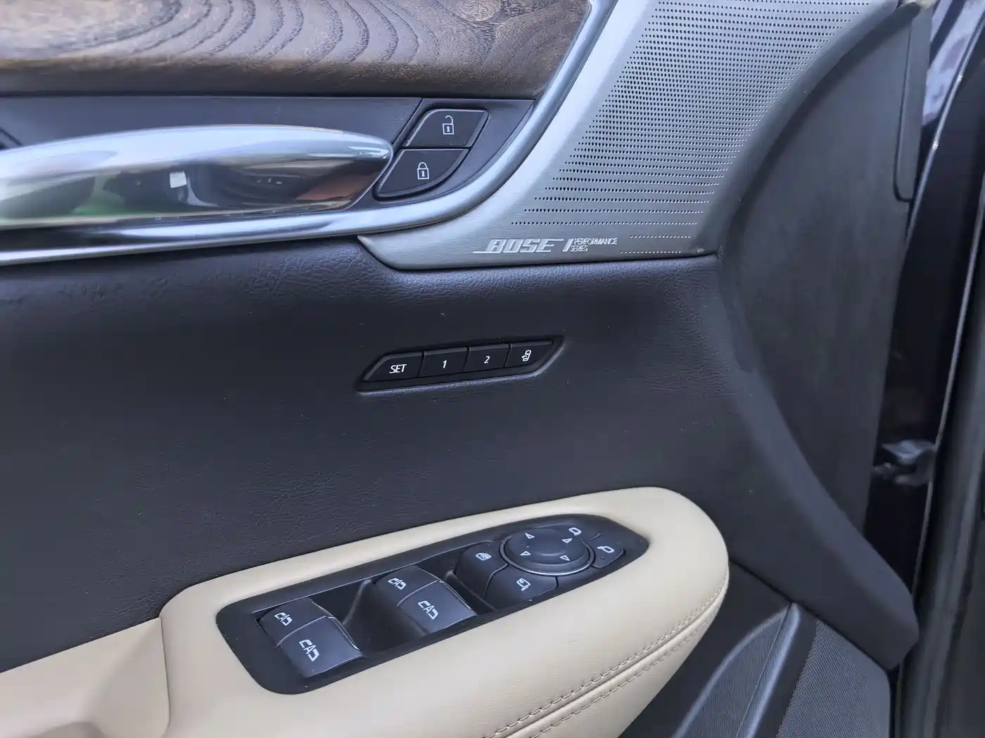 Cadillac XT5 2021 2.0T 4WD Platinum Edition фото 10