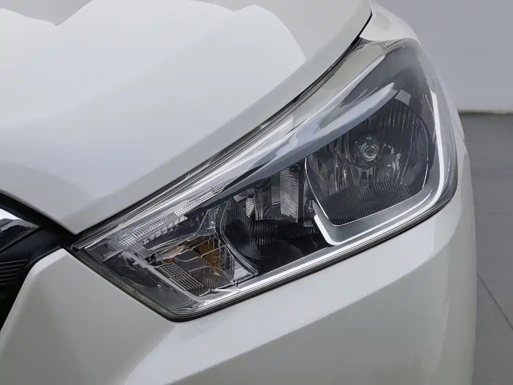 Nissan Kicks 2018 2017 1.5L Manual Cool Edition