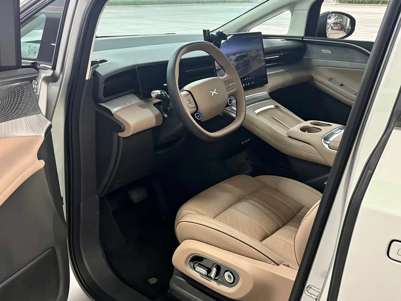 2026 XPeng X9