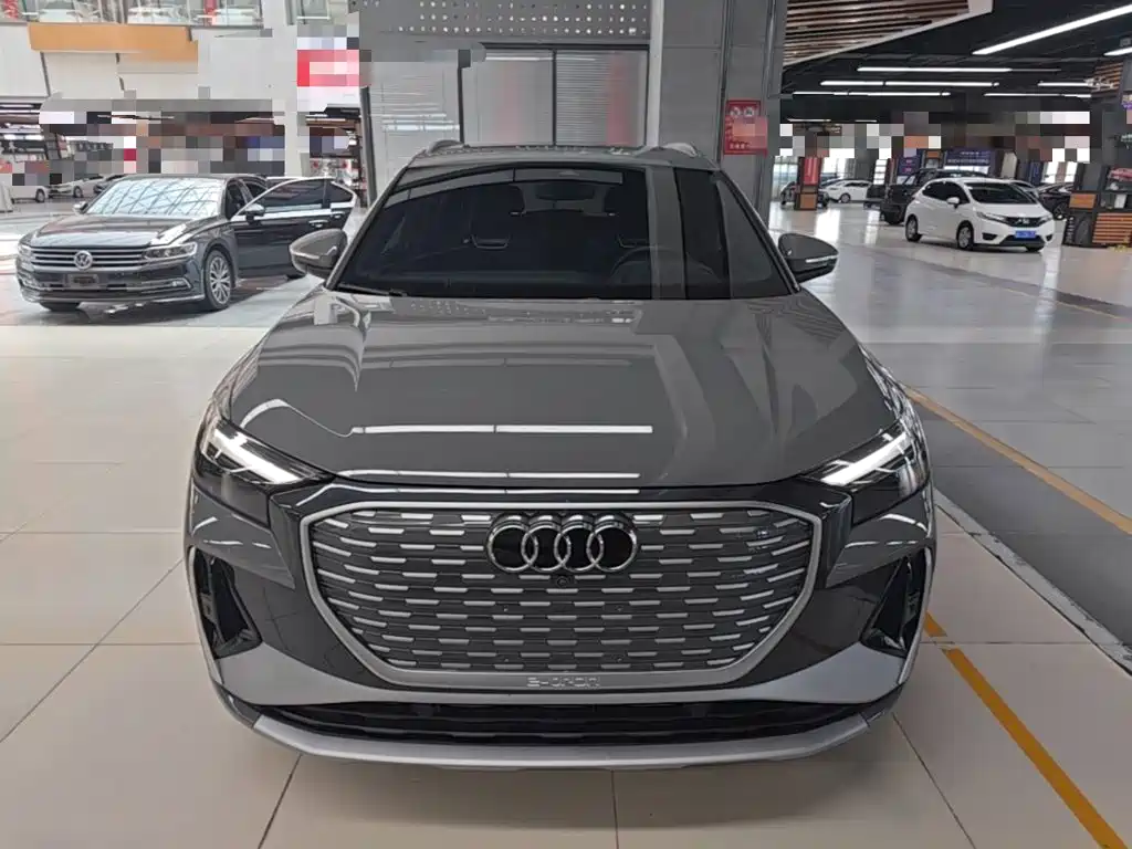 Audi Q4 e-tron 2025 2024 40 e-tron Creation Edition
