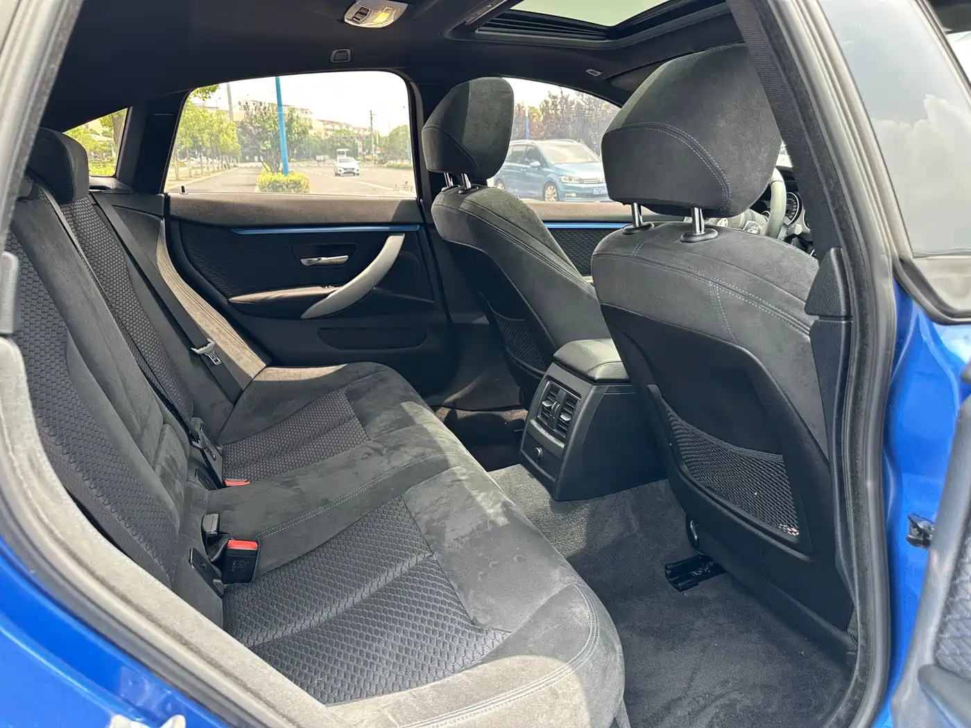 BMW 4 Series 2017 425i Gran Coupe Leading M Sport Package фото 18