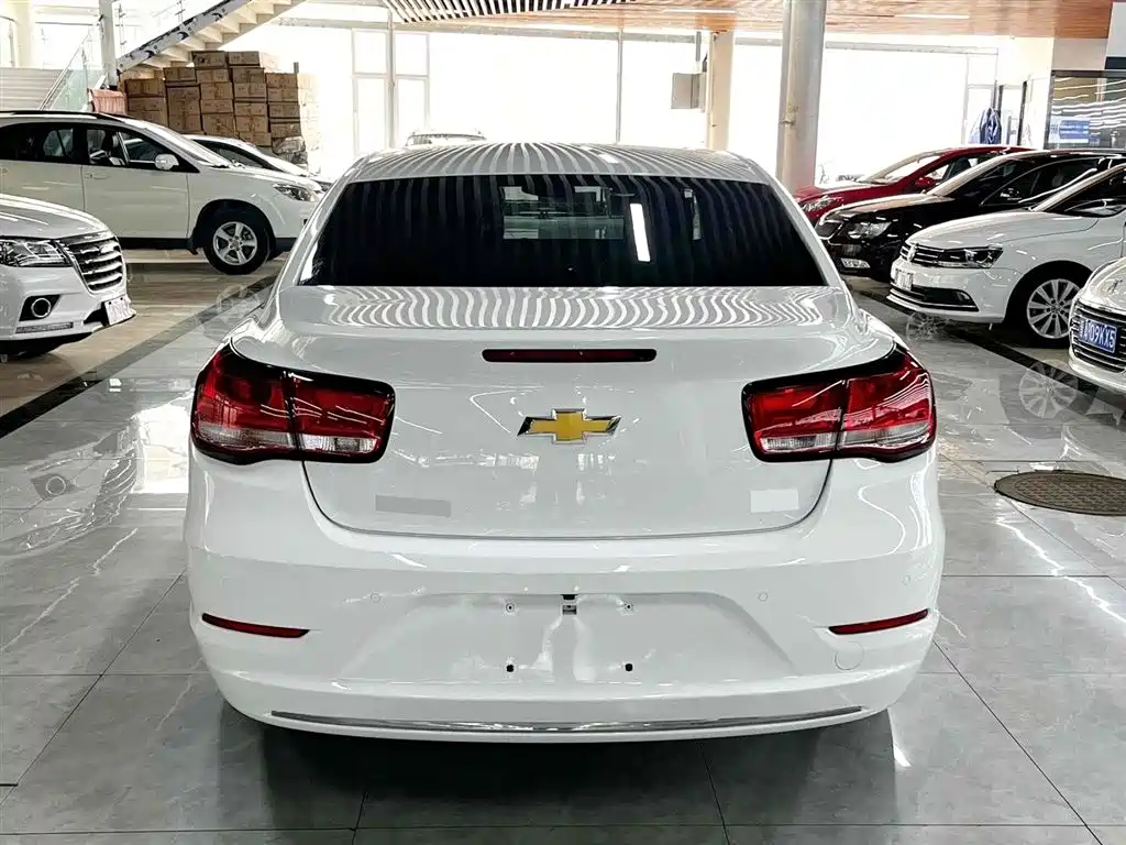 Chevrolet Malibu 2017 1.5T Automatic Luxury Edition фото 5