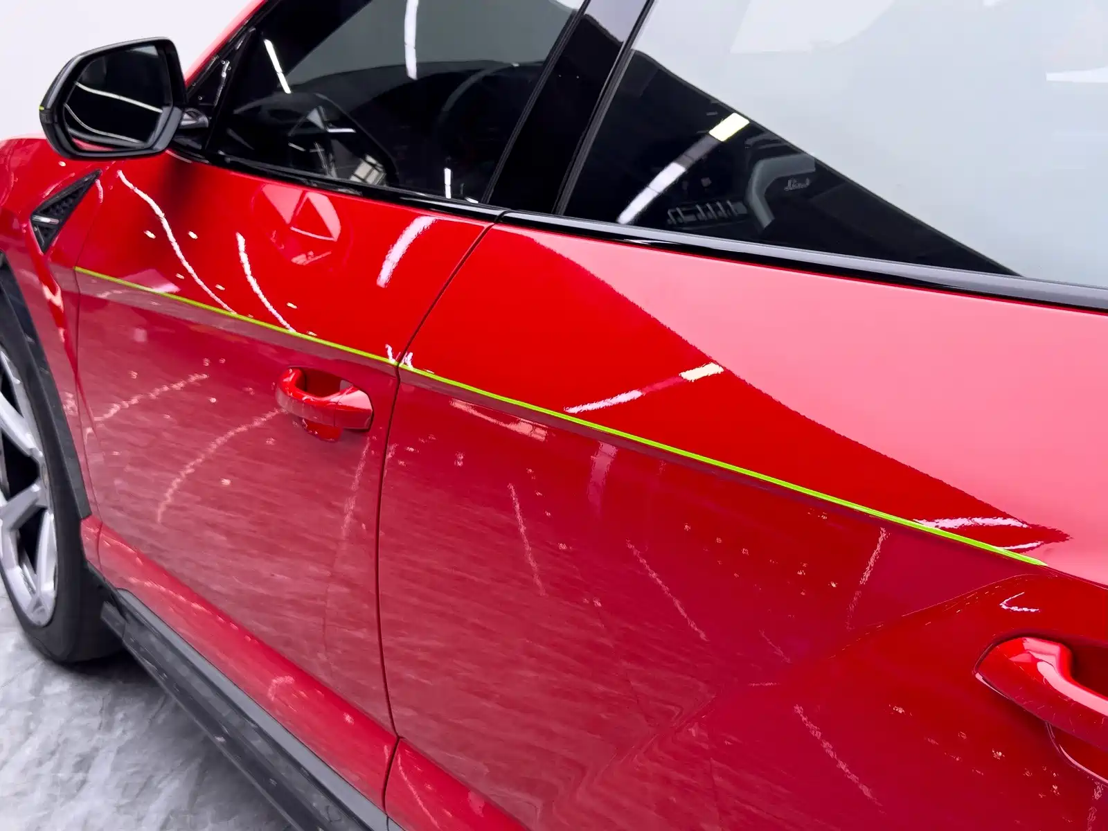 Фото 9 - Lamborghini Urus