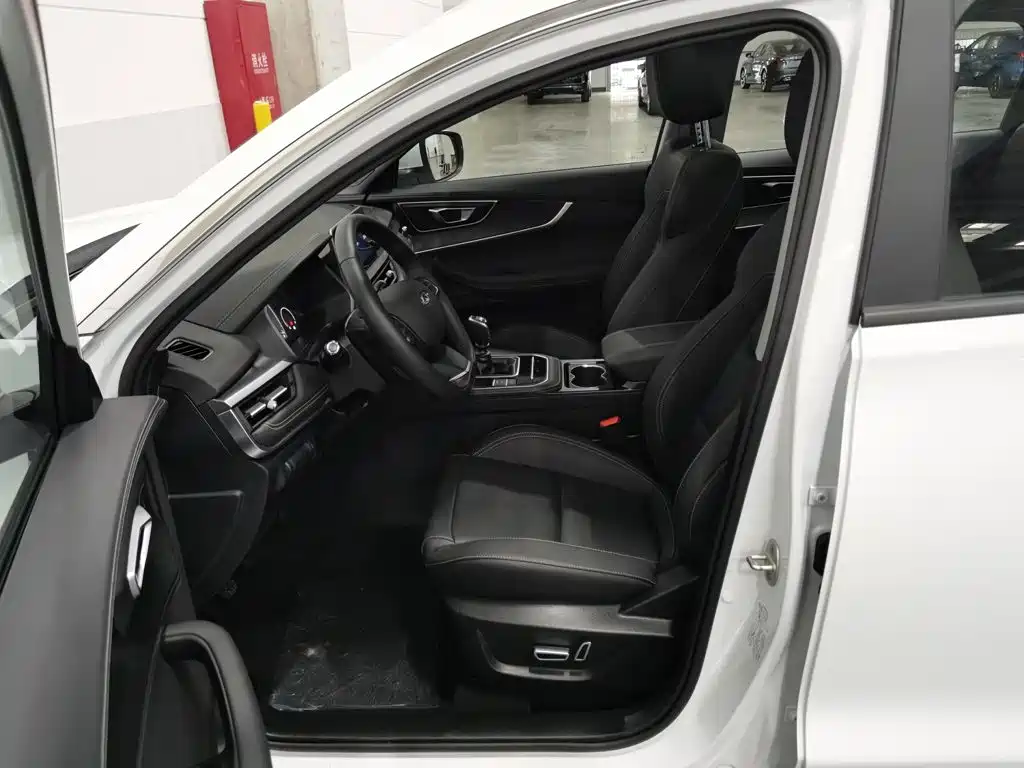 Фото 10 - Chery Tiggo 8