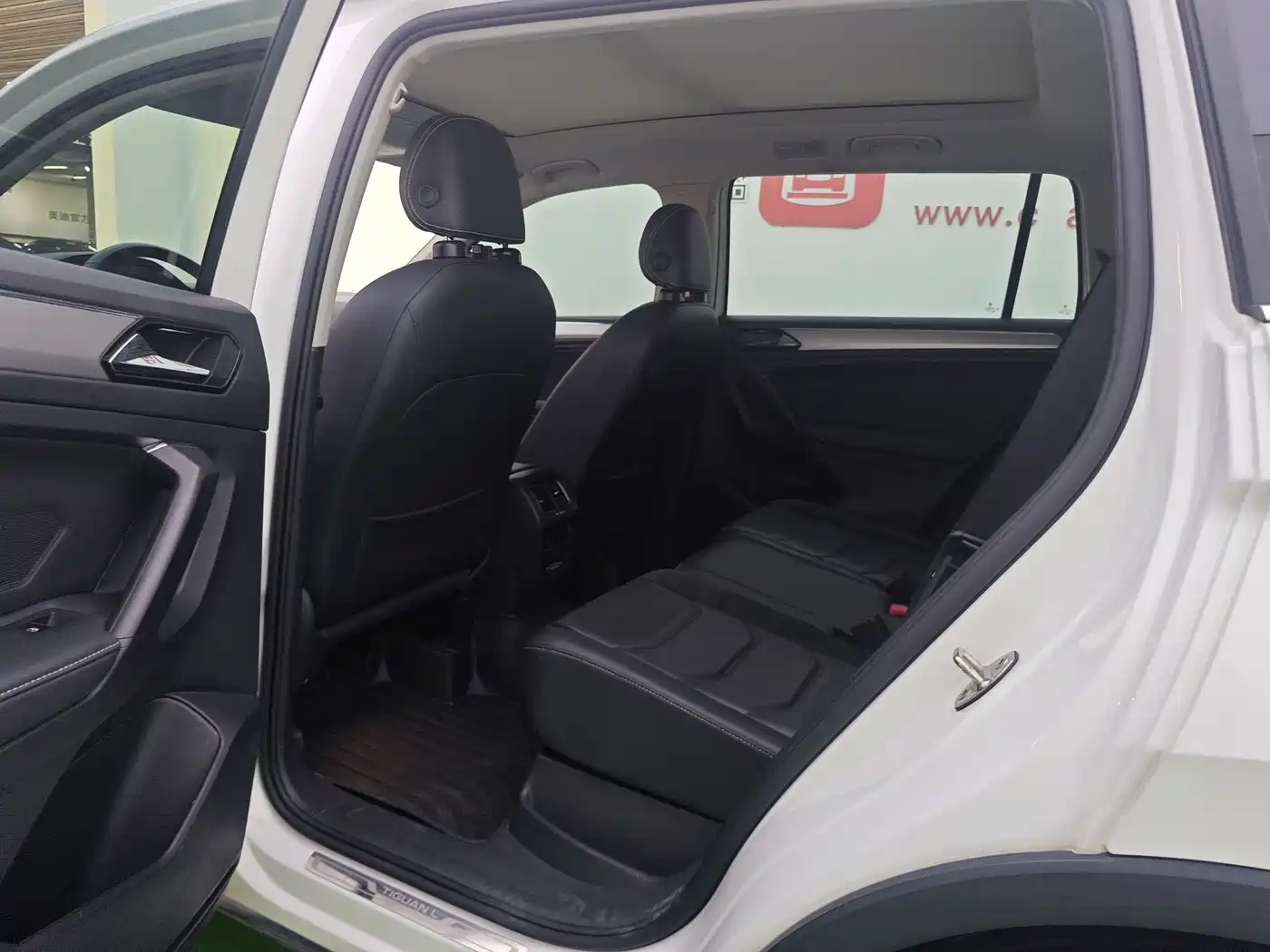 Volkswagen Tiguan L 2021 330TSI Automatic 2WD Smart фото 12