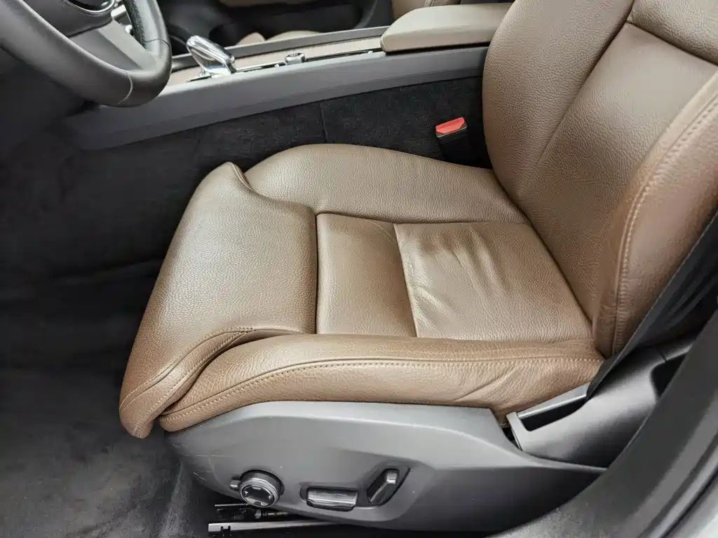 Volvo S60 2024 2024 B4 Inscription Luxury Edition