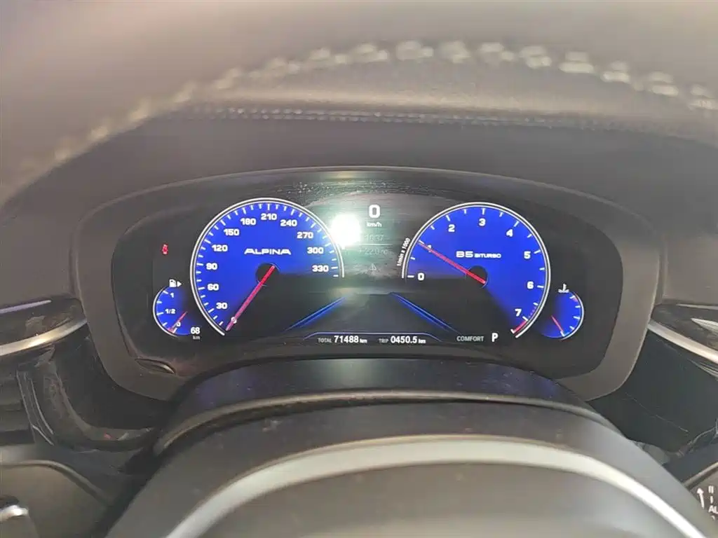 BMW 5 Series 2019 530Li Leading M Sport Package фото 12
