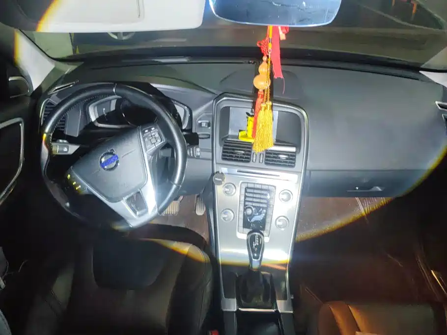 Volvo XC60 2015 2015 T5 AWD Smart Distance Edition