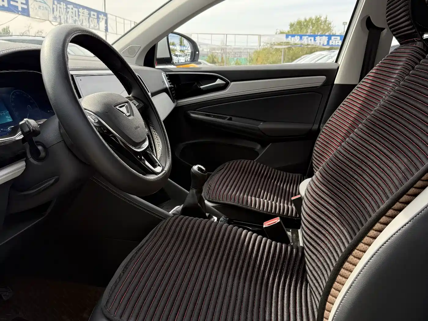 2026 Jetta VS5
