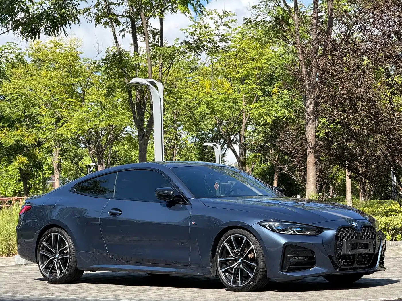 Photo 3 - BMW 4 Series