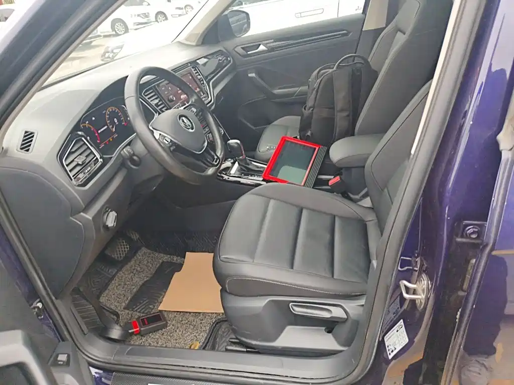 Volkswagen T-Roc, миниатюра 11