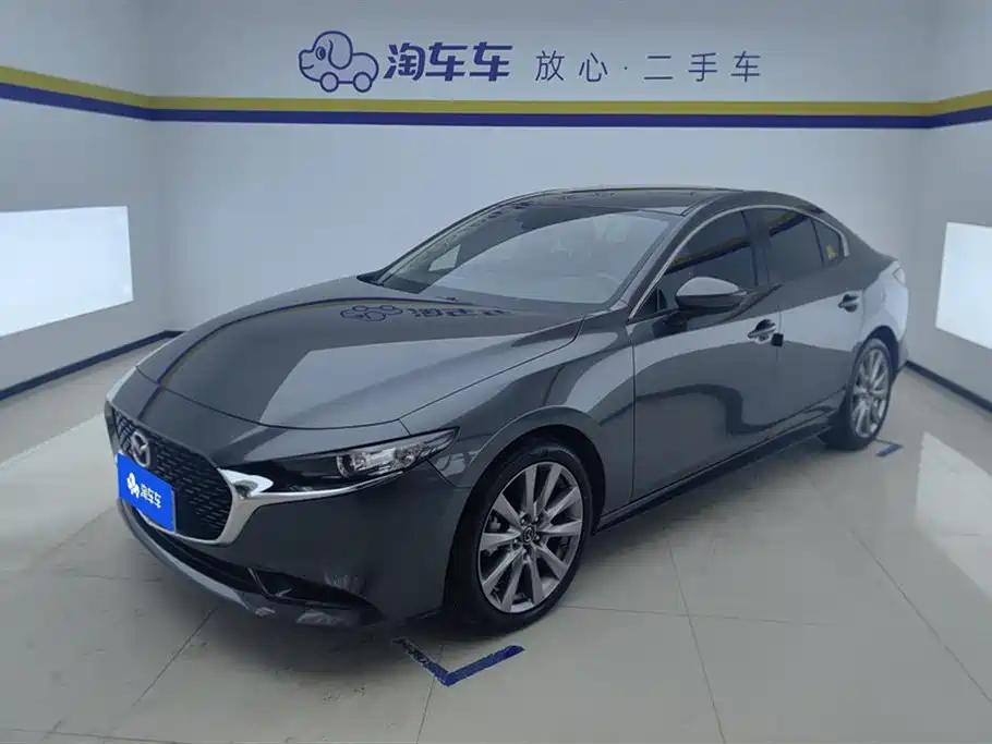 Mazda 3 Axela 2021 2.0L Automatic Quality Shine