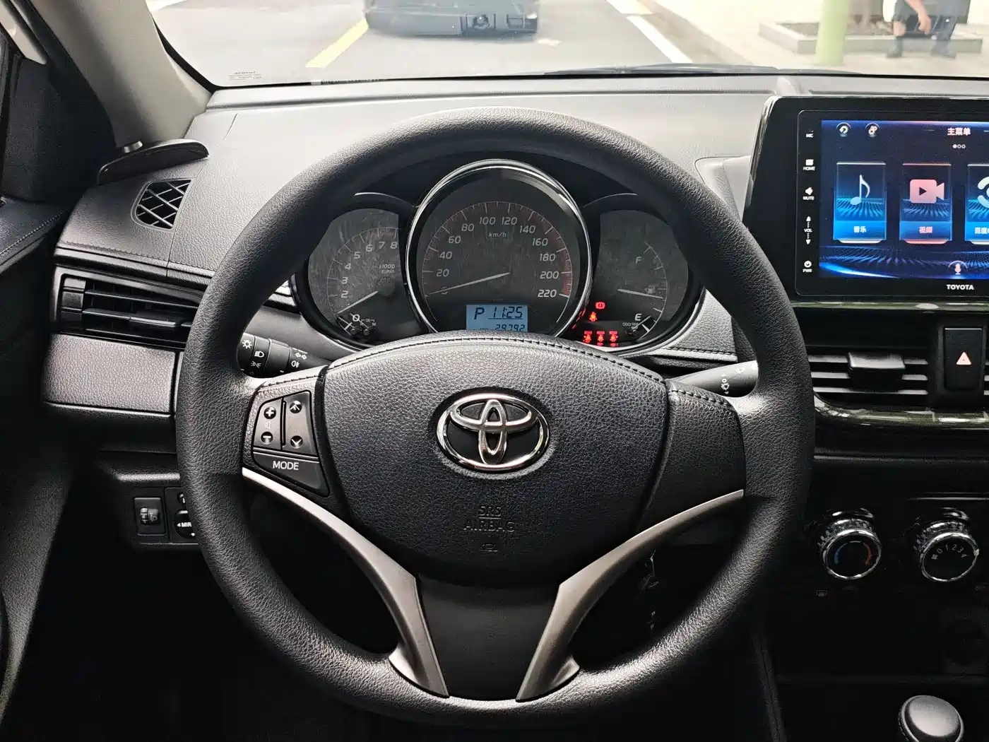 Toyota Vios 2021 1.5L CVT Chuangxing Edition фото 8