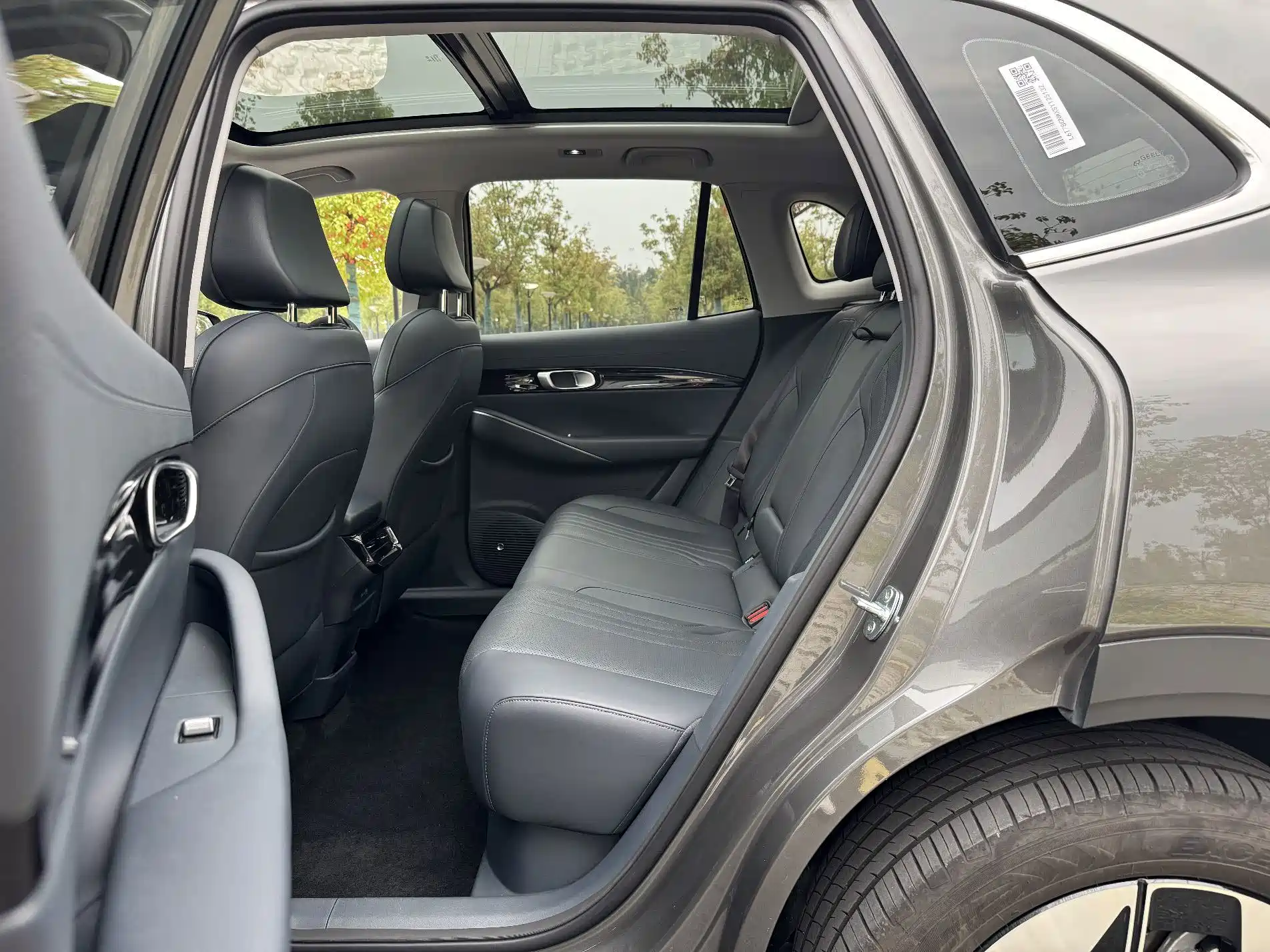 Photo 10 - Geely Galaxy Galaxy E5