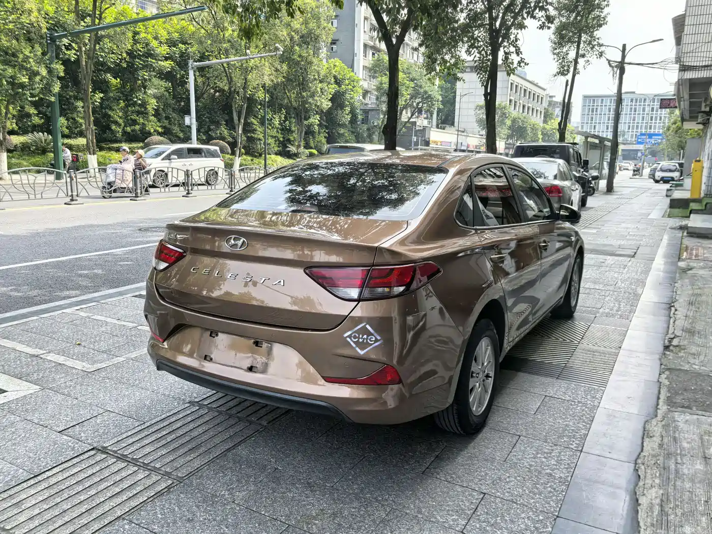 Hyundai Elantra 2018 1.6L Automatic Pleasing Edition GL China VI фото 8
