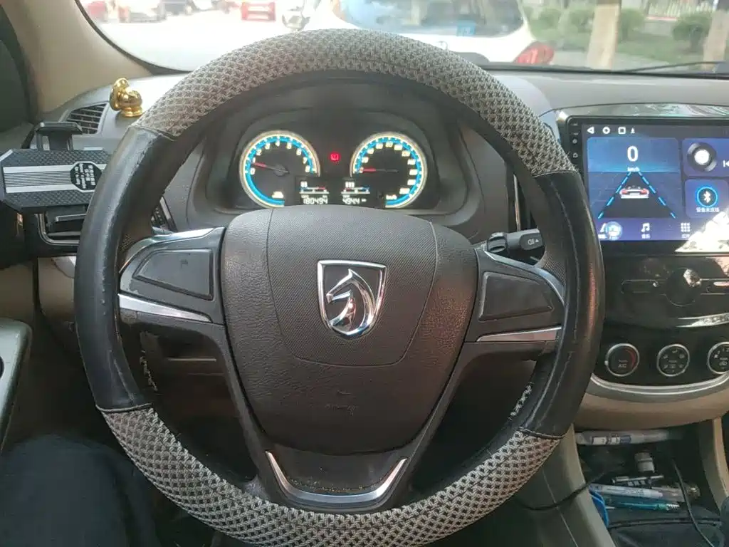 Фото 3 - Baojun 730