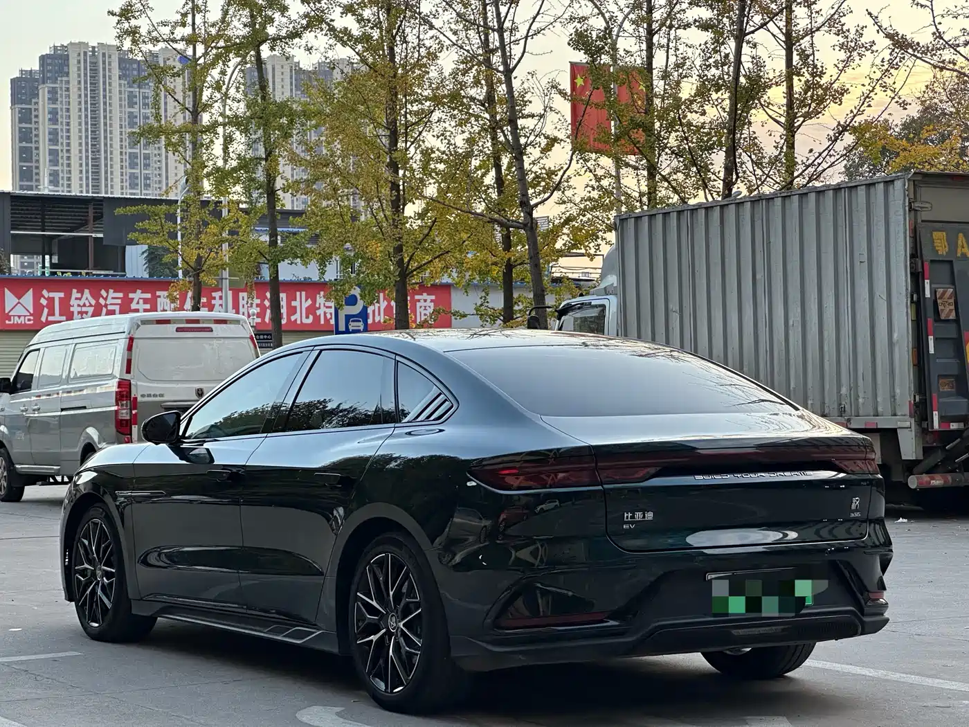 BYD Han 2022 EV 610KM AWD Qianshan Green Limited Edition фото 7