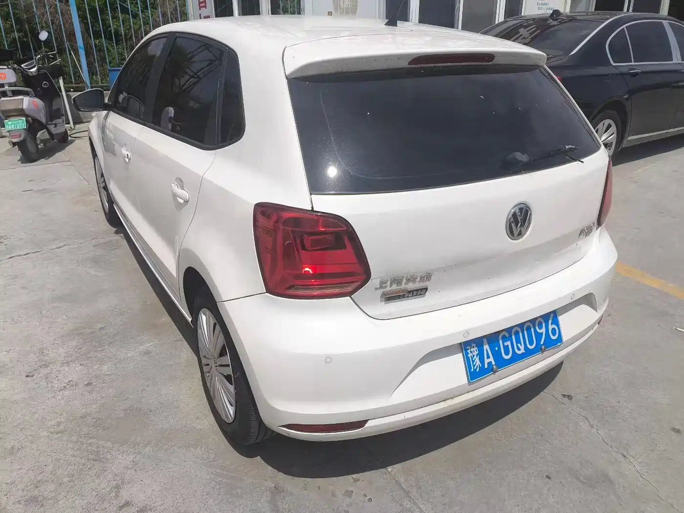 Volkswagen Polo 2016 1.6L Automatic Comfort фото 7