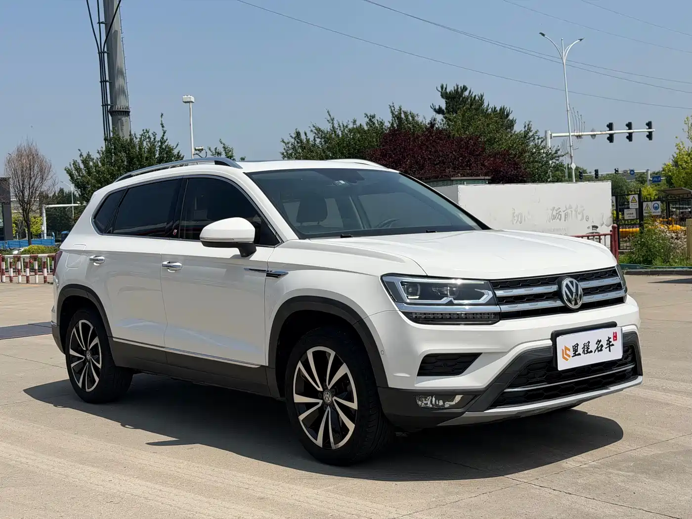 Volkswagen Tharu 2019 Model 280TSI 2WD Flagship Edition China VI фото 3