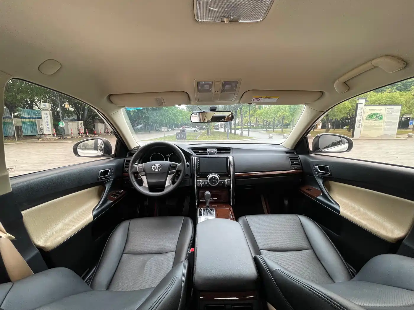 Toyota Reiz 2013 2.5S Elite Edition фото 20