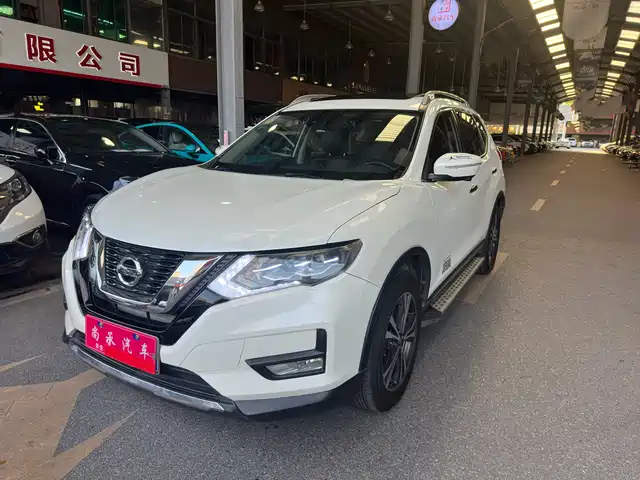 NISSAN QIJUN