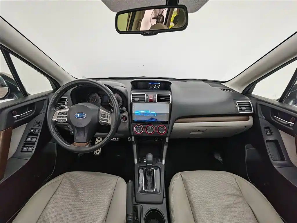 Subaru Forester 2013 2.5i Automatic Premium Edition фото 5