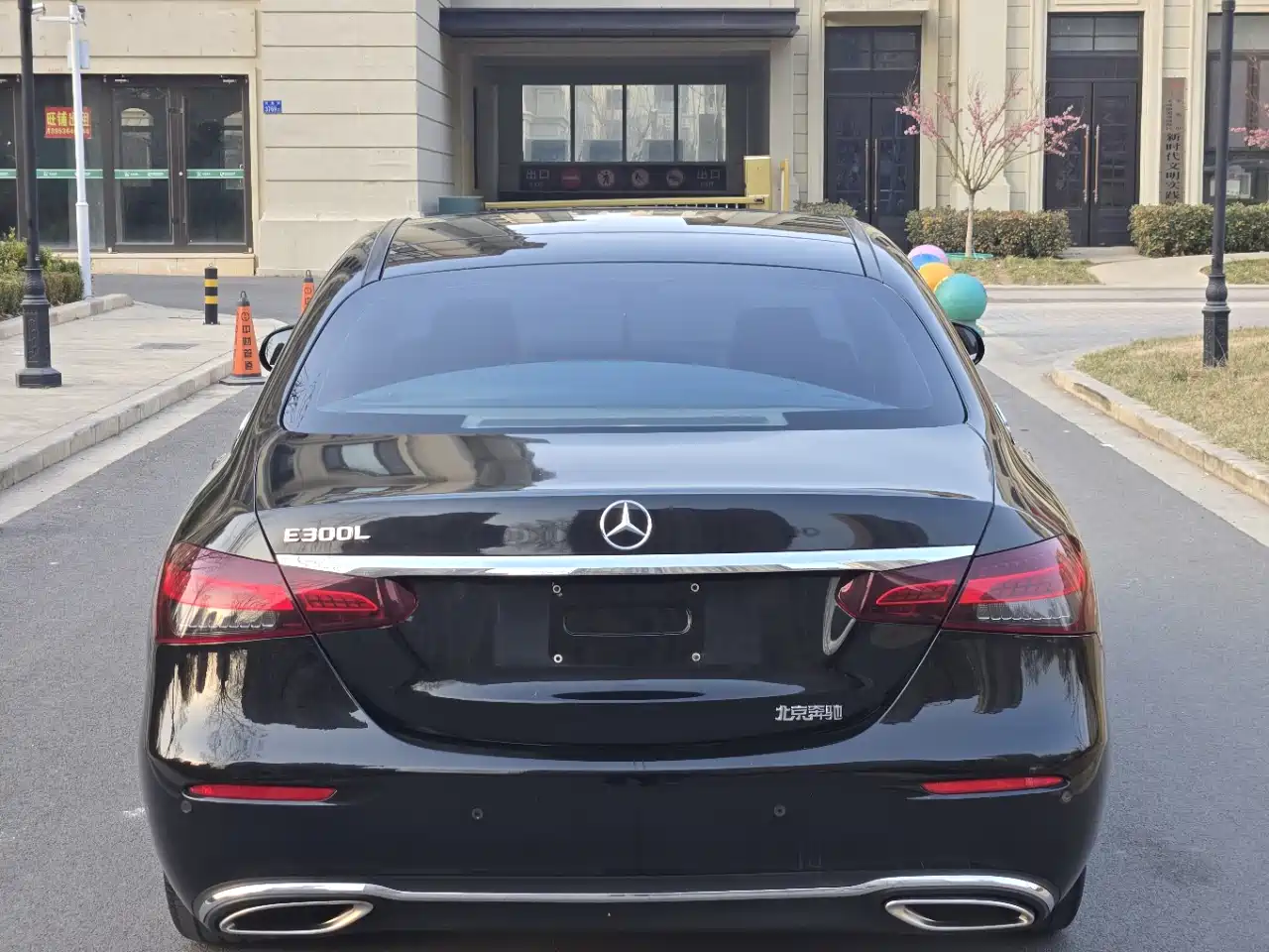 Mercedes-Benz E-Class 2022 E 300 L Fashion фото 8
